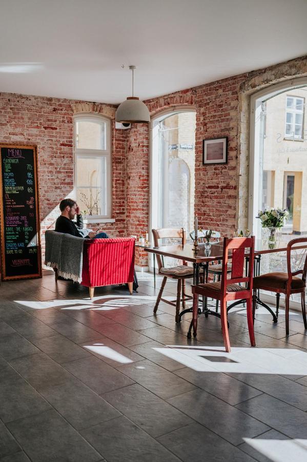 Kefs Guesthouse & Cafe Ærøskøbing Exteriör bild