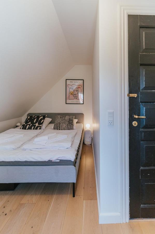 Kefs Guesthouse & Cafe Ærøskøbing Exteriör bild