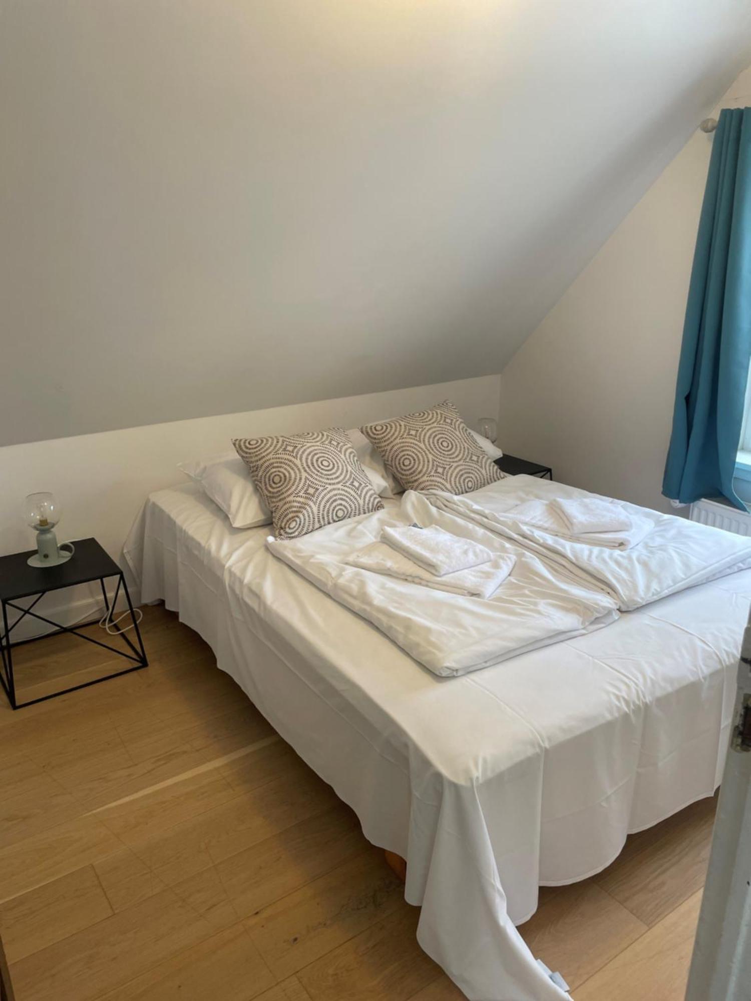 Kefs Guesthouse & Cafe Ærøskøbing Exteriör bild