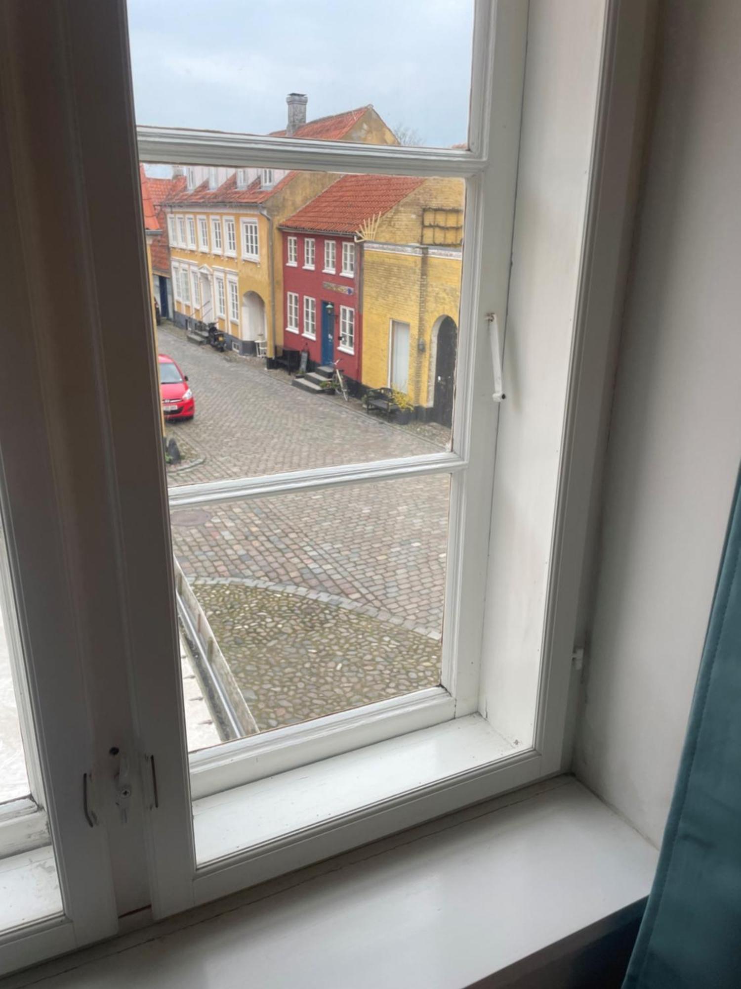 Kefs Guesthouse & Cafe Ærøskøbing Exteriör bild